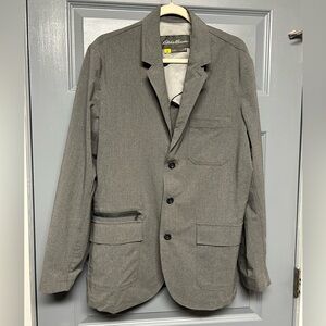 Eddie Bauer Travex gray travel jacket/blazer. Size 42.  convertible collar/lapel